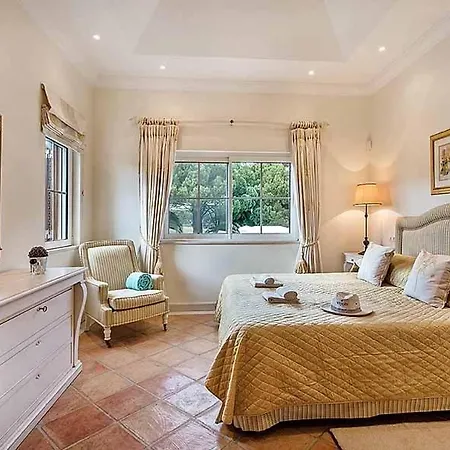 Sleeps 10 Pool Air Con T479886 * Quinta do Lago