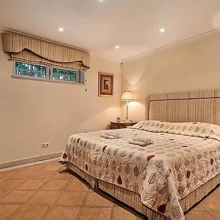 Sleeps 10 Pool Air Con T479886 Quinta do Lago