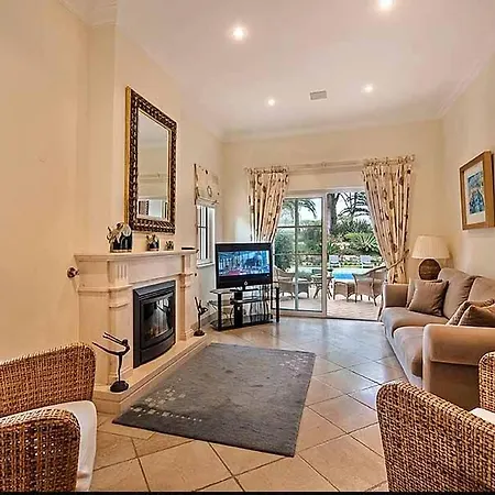 Villa Sleeps 10 Pool Air Con T479886 Quinta do Lago