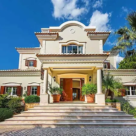 Sleeps 10 Pool Air Con T479886