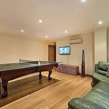 Villa Sleeps 10 Pool Air Con T479886 Quinta do Lago
